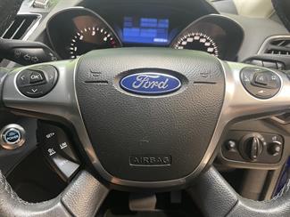 2013 Ford Kuga - Thumbnail