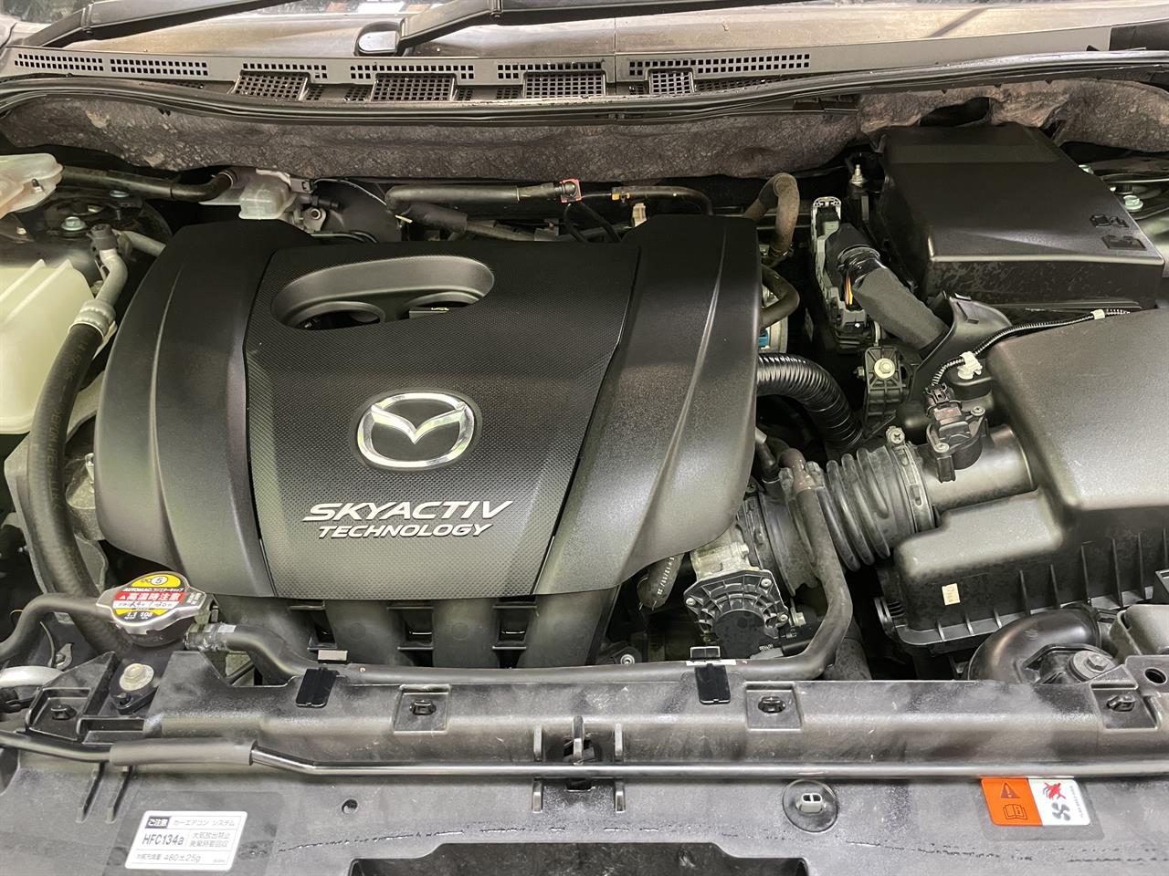 2013 Mazda premacy
