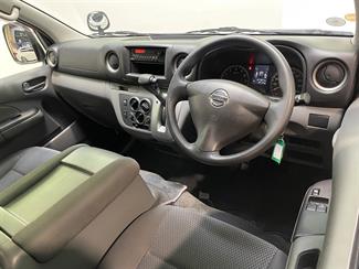2014 Nissan NV350 - Thumbnail