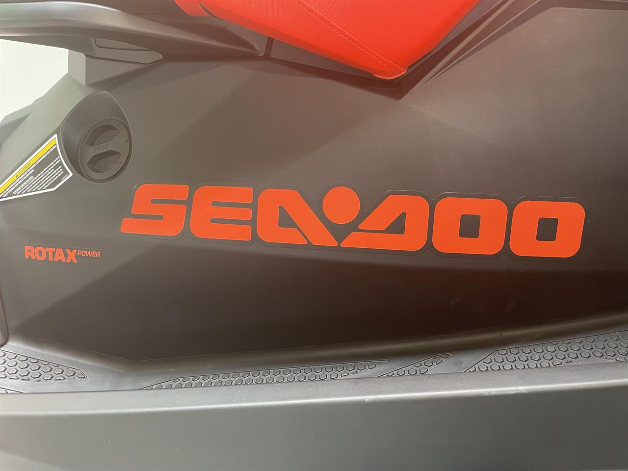 2022 Seadoo Spark Trixx