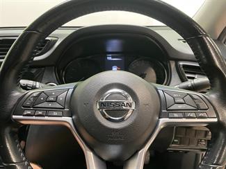 2021 Nissan X-TRAIL - Thumbnail