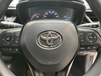 2021 Toyota COROLLA - Thumbnail