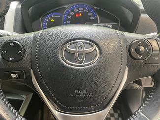2014 Toyota COROLLA - Thumbnail