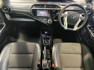 2015 Toyota AQUA - Thumbnail