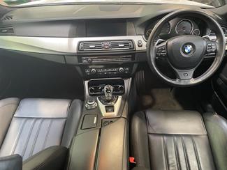 2012 BMW M5 - Thumbnail